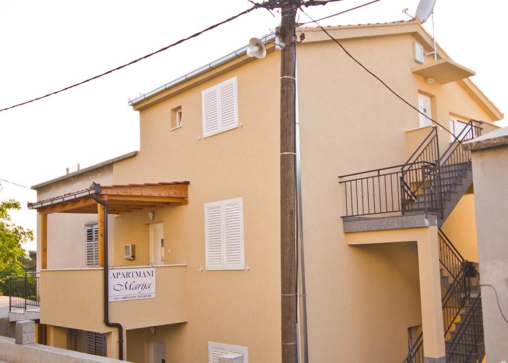Apartments Maria Trogir Zewnętrze zdjęcie